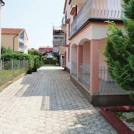 Two-bedroom In Poreč